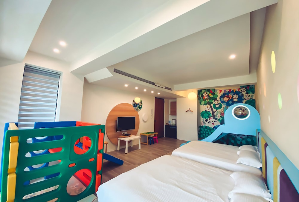 Wo Club Hall