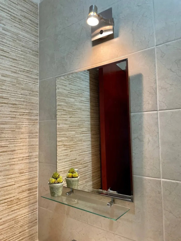 Alcantara Apt, Ground Floor, Great for Digital, 2 Blocks Walk to Beach