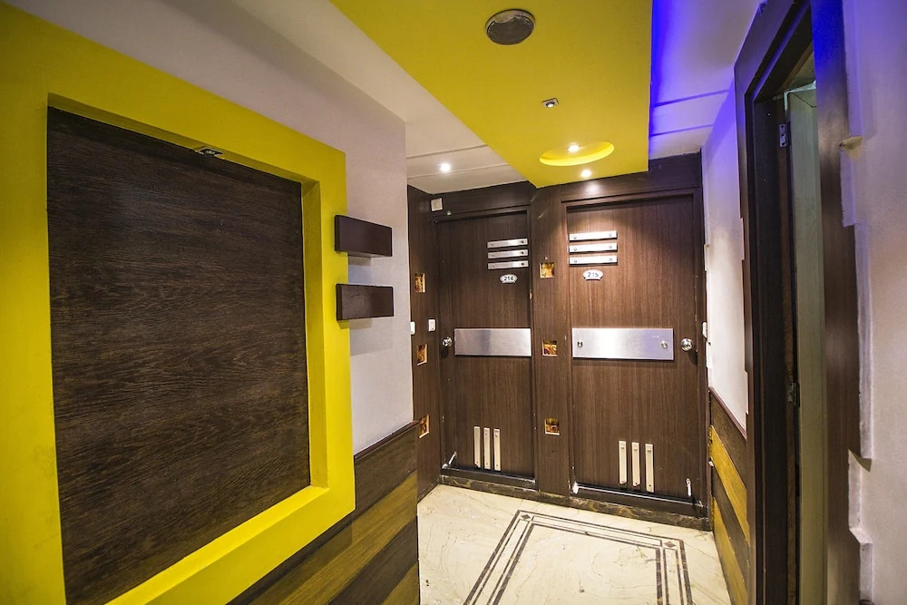 FabHotel Classic Inn Navrangpura