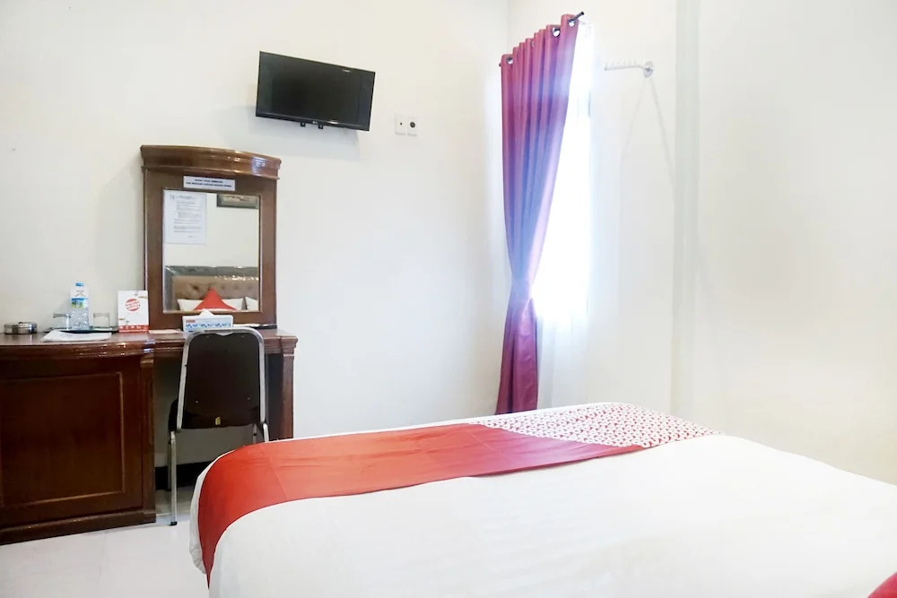 OYO 627 Tirta Kencana Syariah