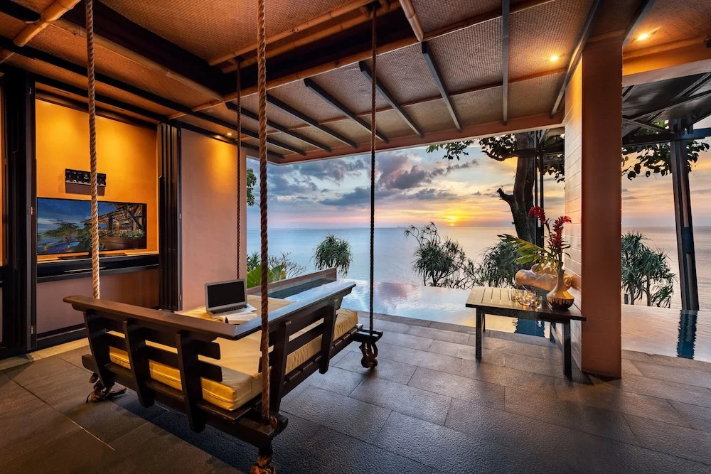 Nirvana Beach Resort, Koh Lanta SHA Extra Plus