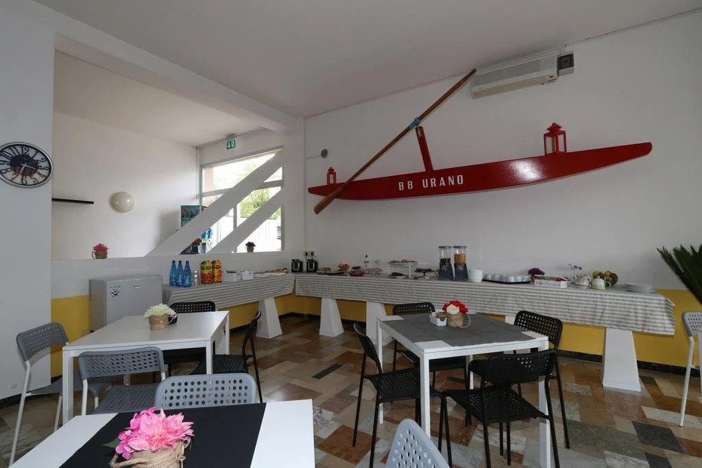 Hotel Urano - Bed & Breakfast