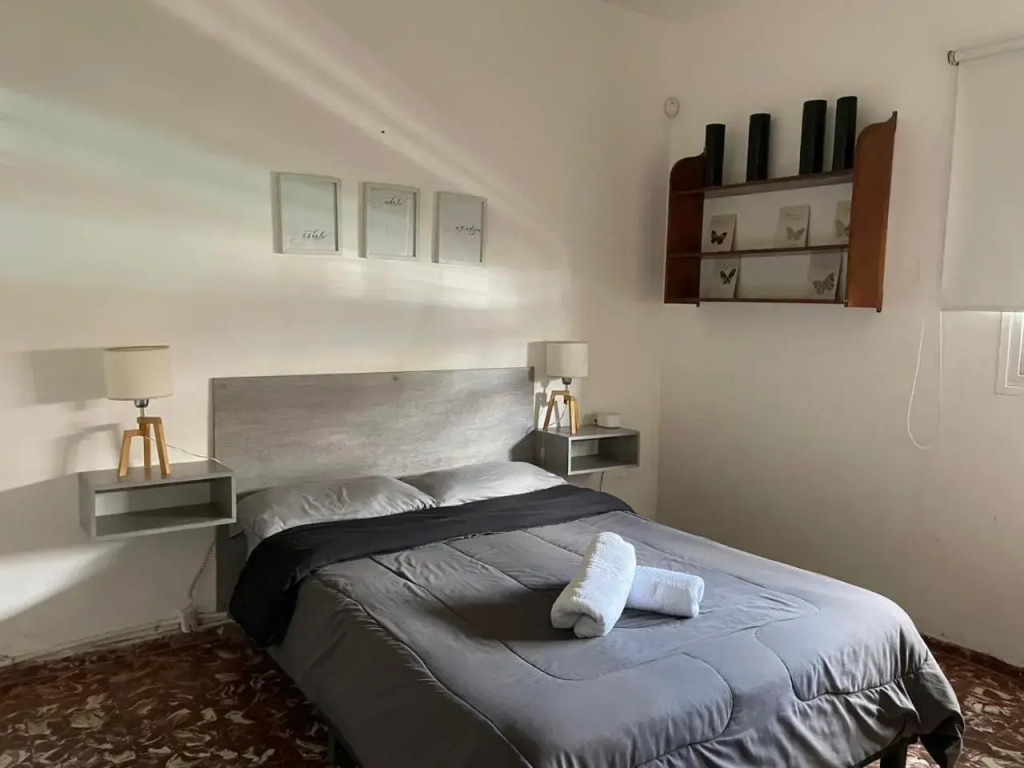 Casa con cochera incluida