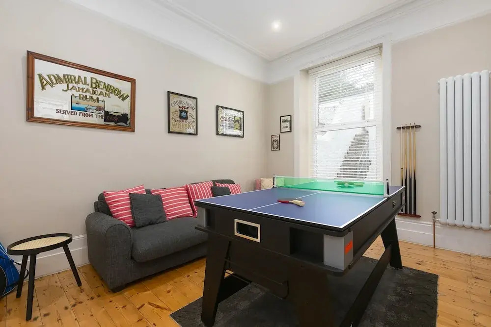 6 Albany Terrace