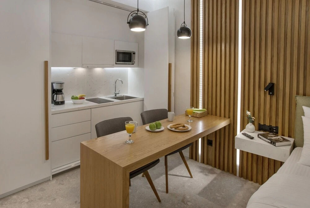 Nikis Suites Syntagma-Plaka 3 by GHH
