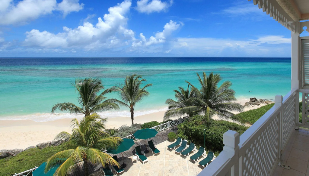 Coral Sands Beach Resort