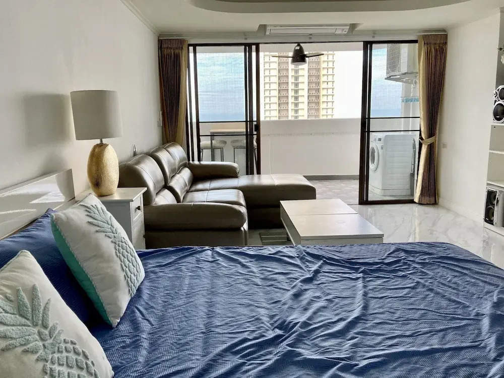Paradise Condominium by PSR