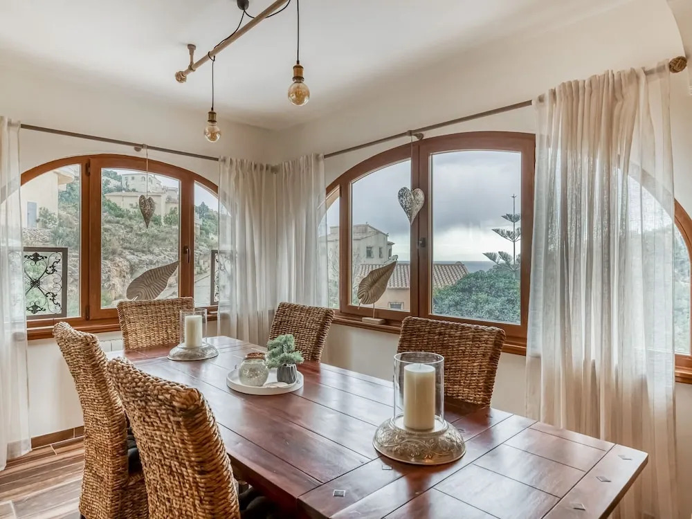 Beautifully Tastefully Decorated Villa in Benitacell With Private Pool
