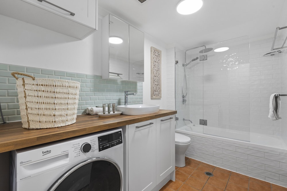 Bright 1-bed Apartment in Fortitude Valley