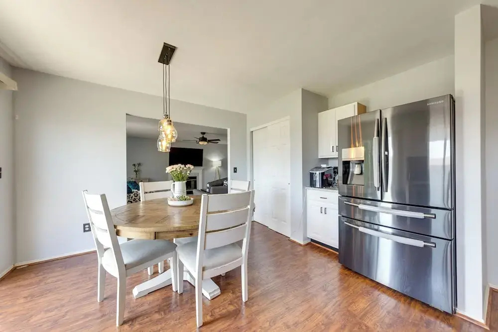 Families Welcome! Spacious O'fallon Home w/ Yard