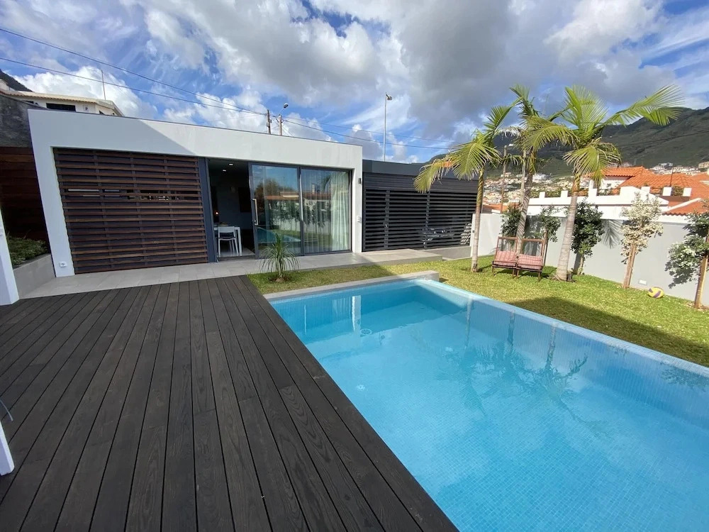 Studio in Machico, with Private Pool And Wifi - 300M From the Beach
