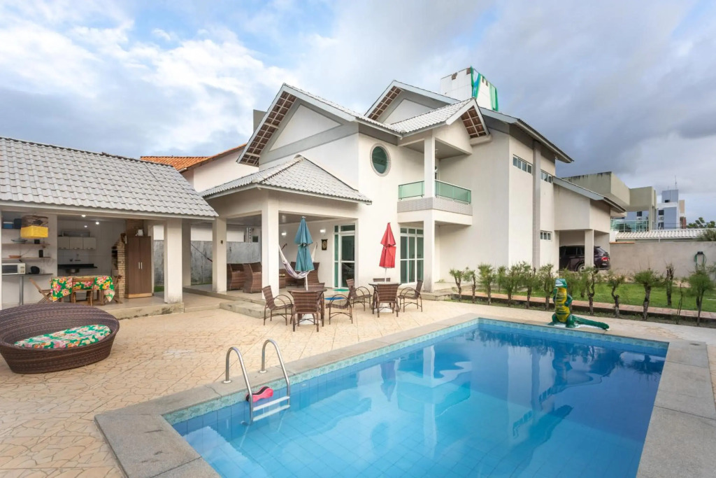 Casa na grande João Pessoa, próx praia Intermares