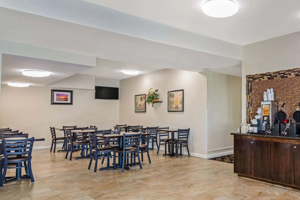 The Hotel Oceanside