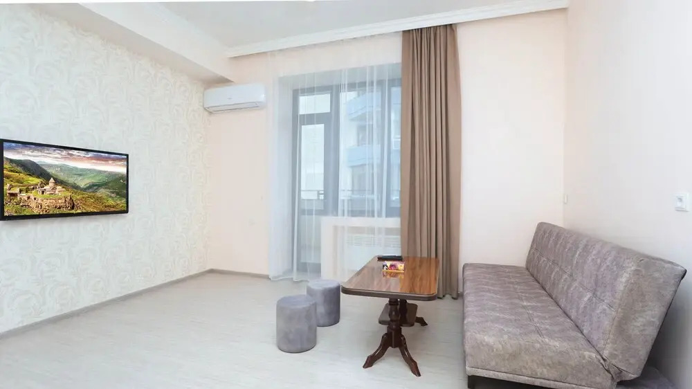 Stay Inn on Argishti 7/13