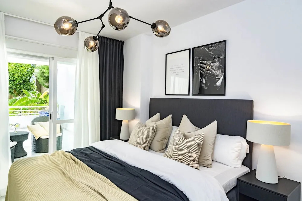GB - Stylish Apartment near San Pedro Beach