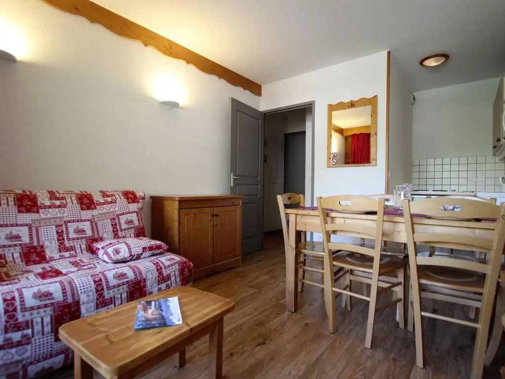 Appartement Puy-Saint-Vincent, 2 pièces, 6 personnes - FR-1-330G-133