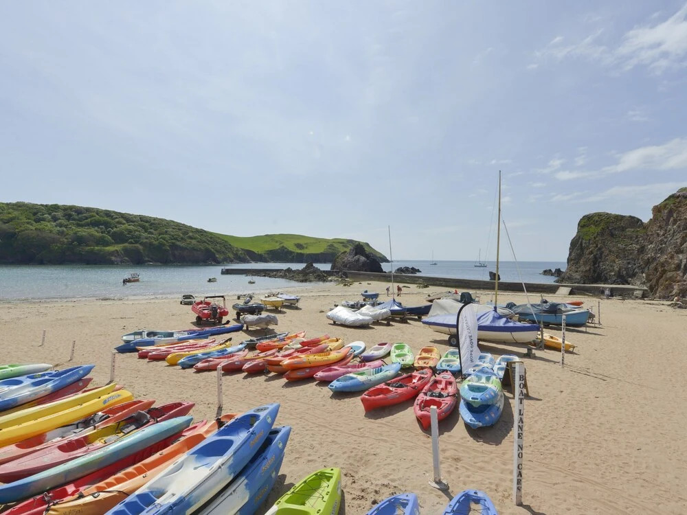 4 Coastguards Cottage