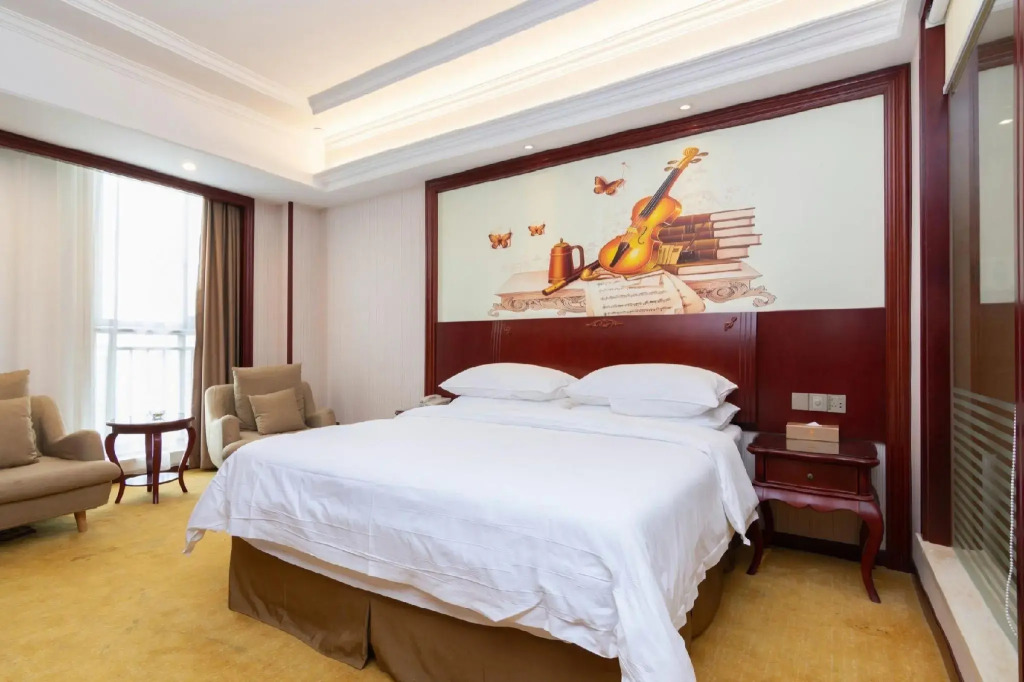 Vienna Hotel Songjiang Wanda Guangfulin Road