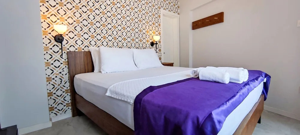 Ege Hotel