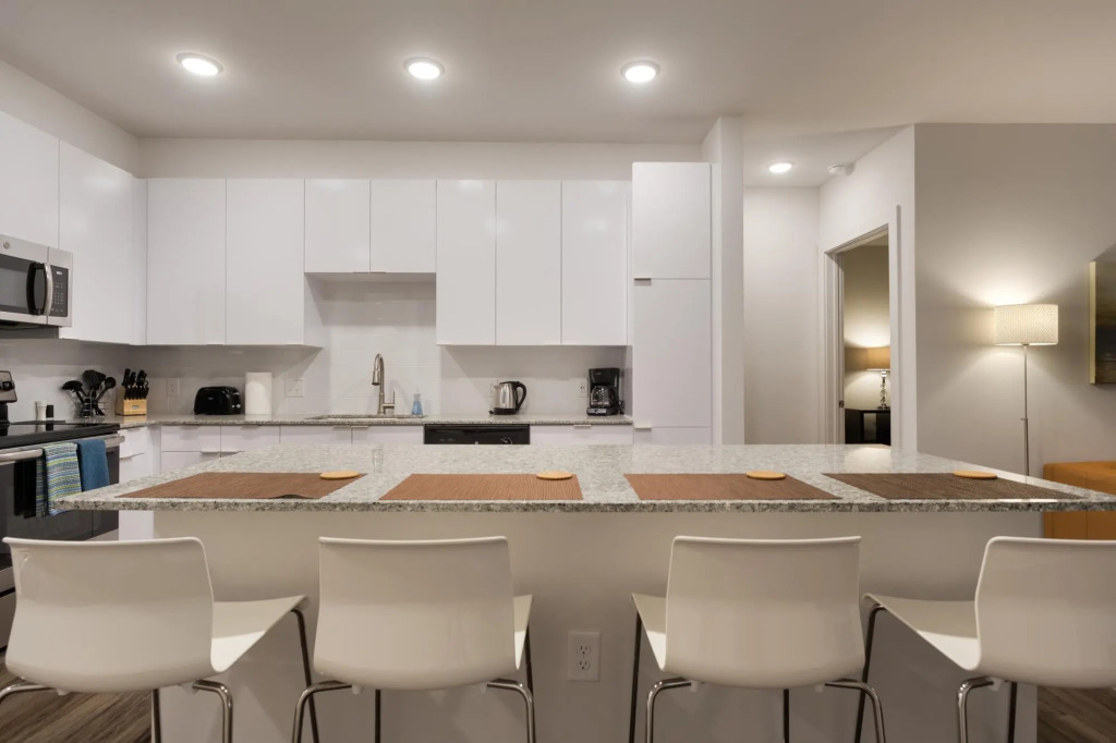 Spectacular Suite 2BR/2BA Apt. (A) - Includes Bi-weekly Cleanings & Linen Change