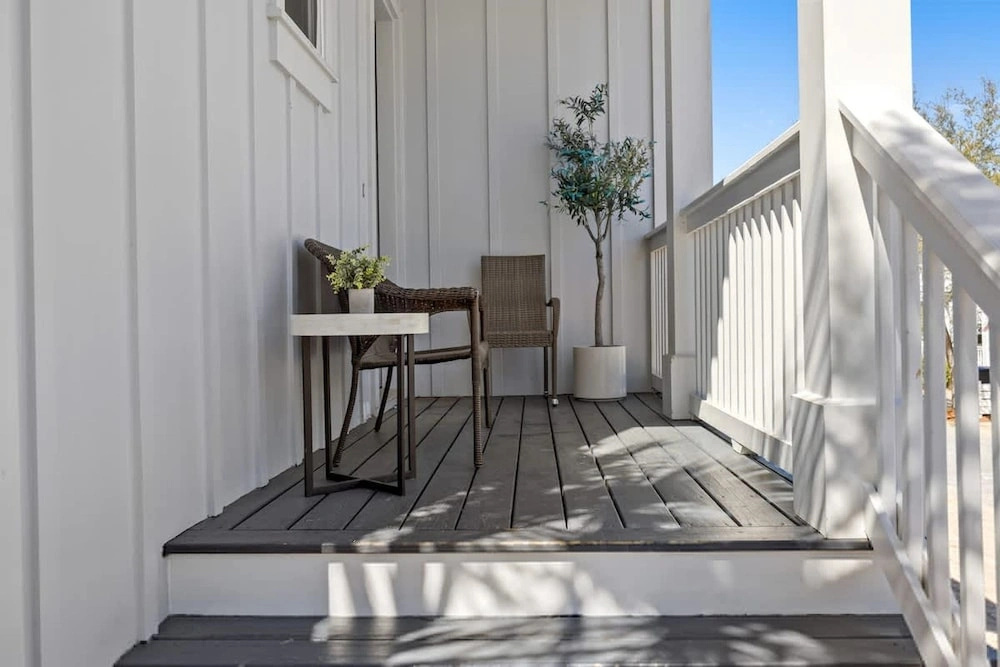 Santa Rosa Villa Modern Boho Family Fun