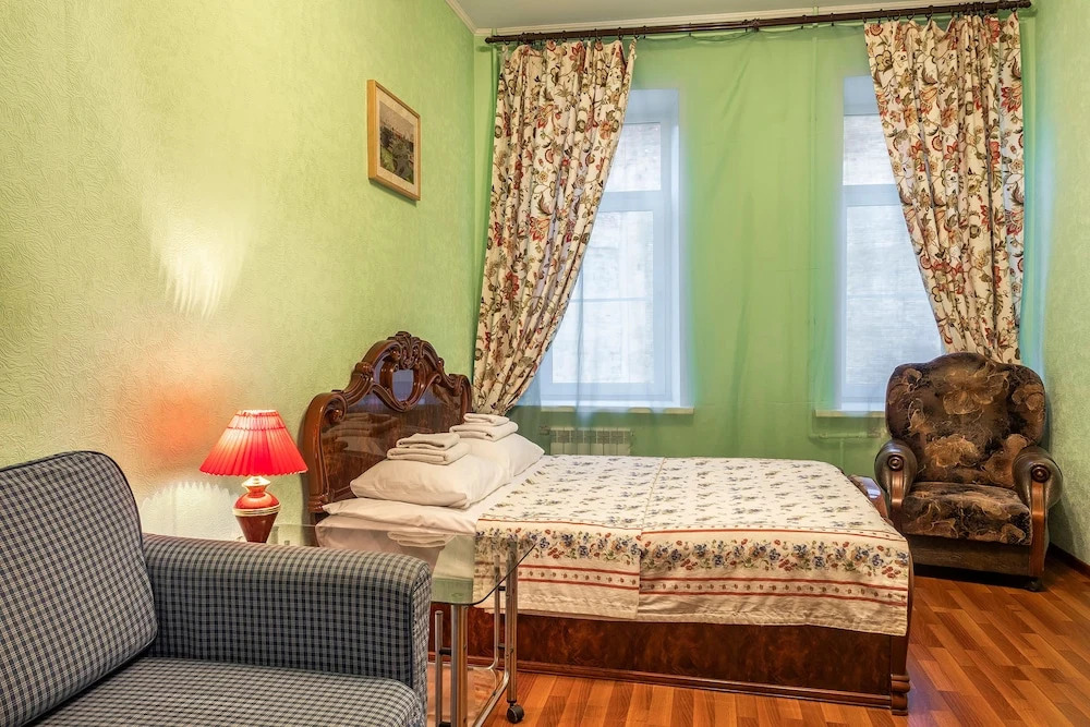 Friends apartment on Griboedova 27