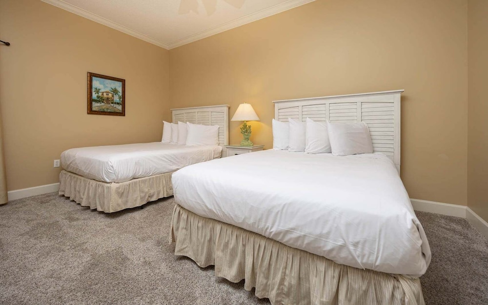 Phoenix West 2407 3 Bedroom Condo