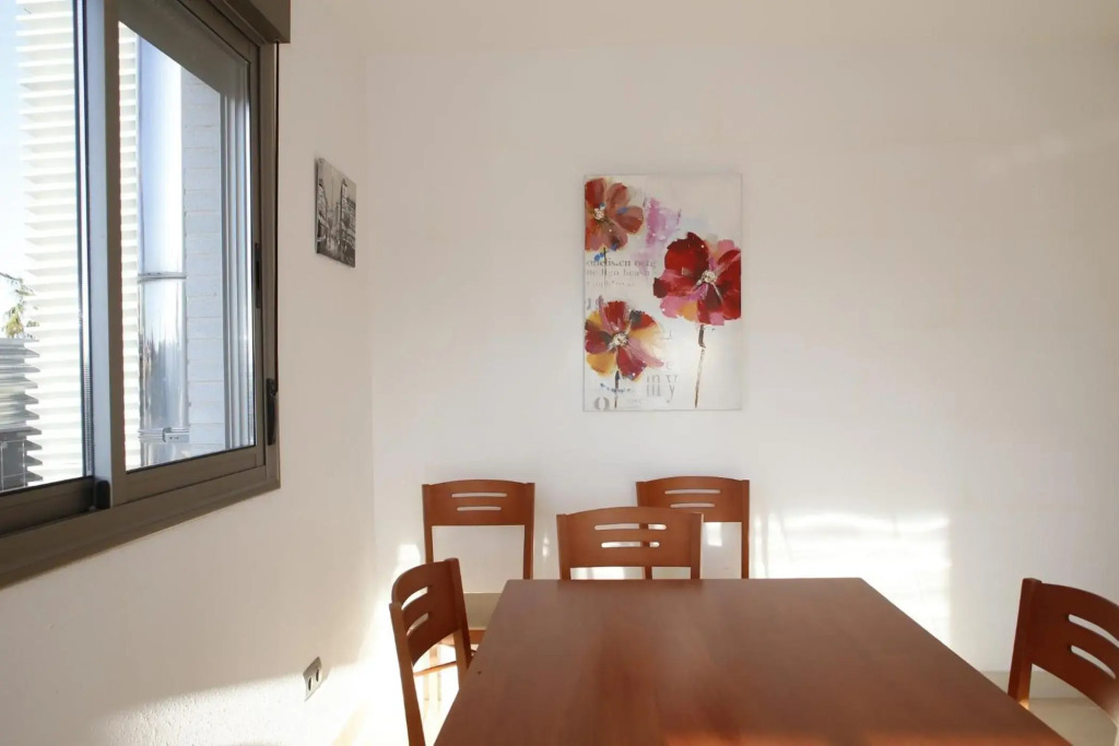 AT175 Nova Torredembarra