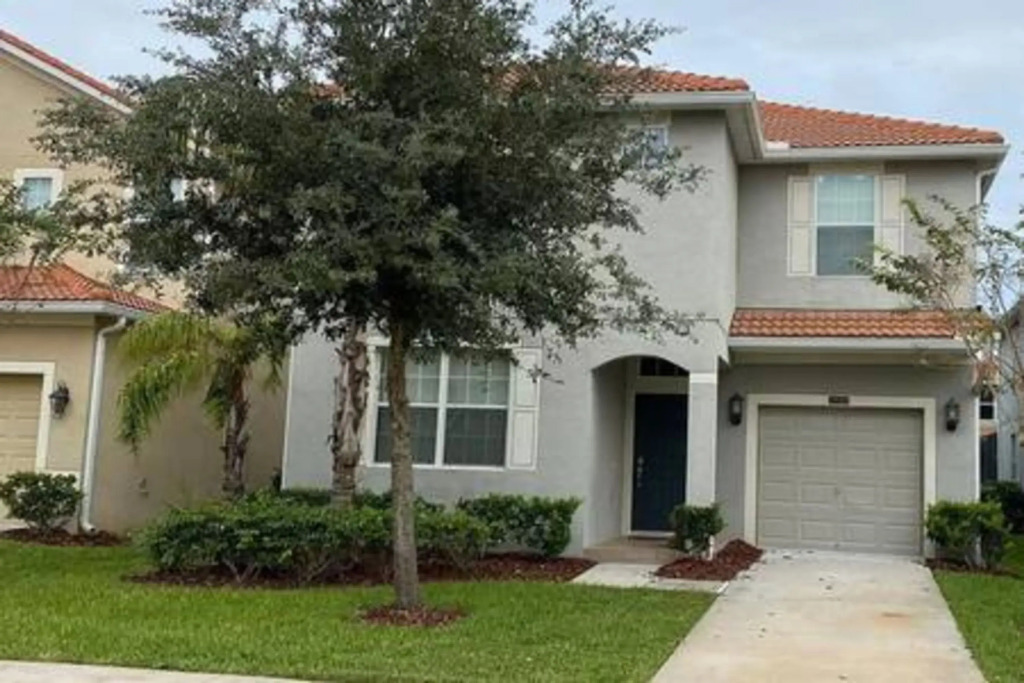 Gorgeous 6 bedroom w/pool Paradise Palms, Kissimmee