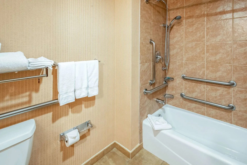 Holiday Inn Frisco by IHG
