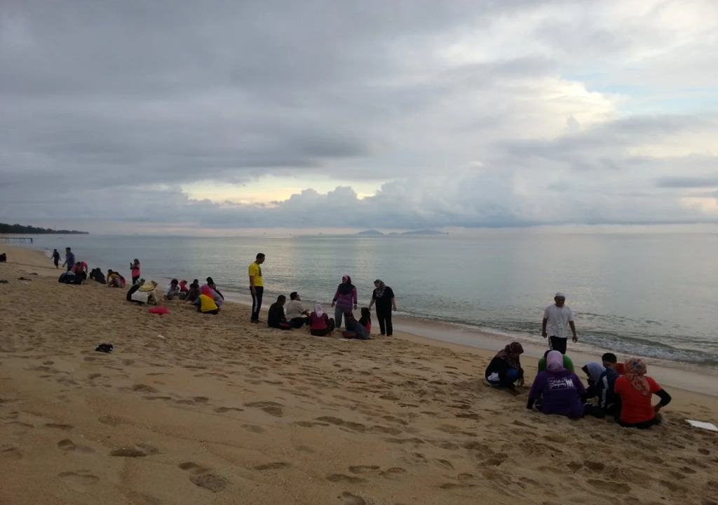 Pandan Laut Beach Resort
