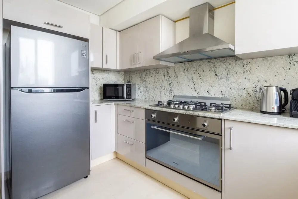 Pristine 2BR Apartment in Downtown Dubai - Sleeps 5!