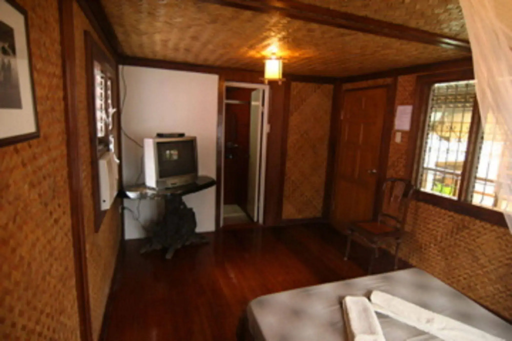 La Salangane Beach Hotel - Downtown