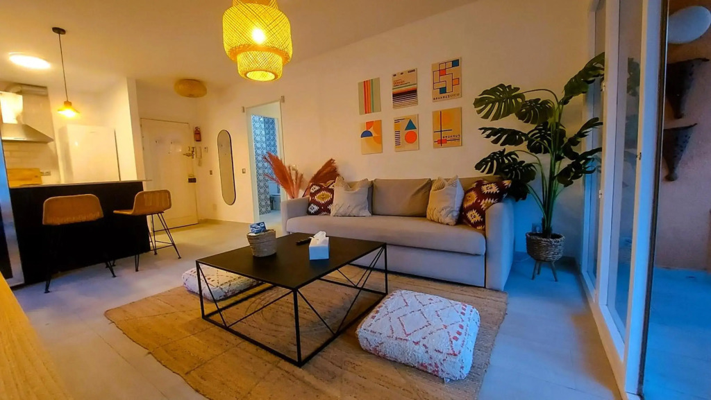 Cozy 2-bed 2-bathroom apartment in sunny Marbella