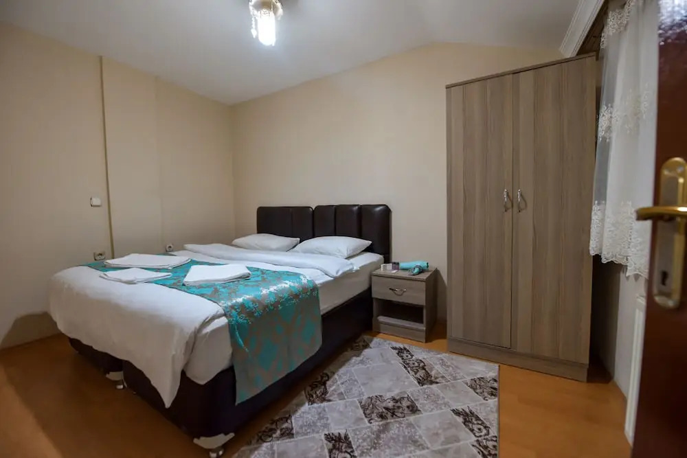 My Guse Suite