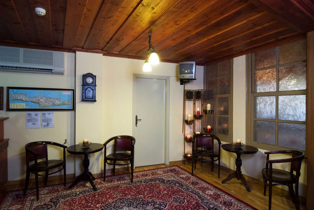 Belmondo Hotel