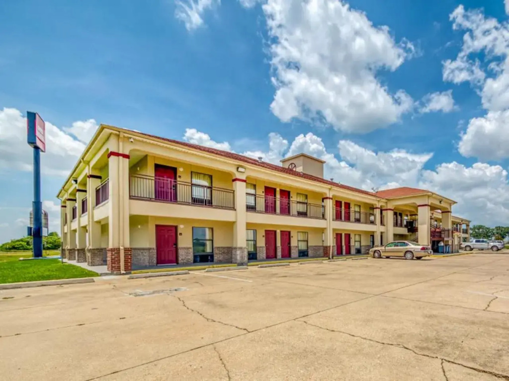 Econo Lodge  Inn & Suites Port Allen