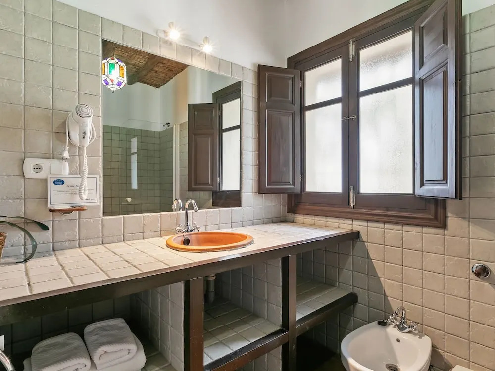 Cottage in Antequera with Pool near El Torcal