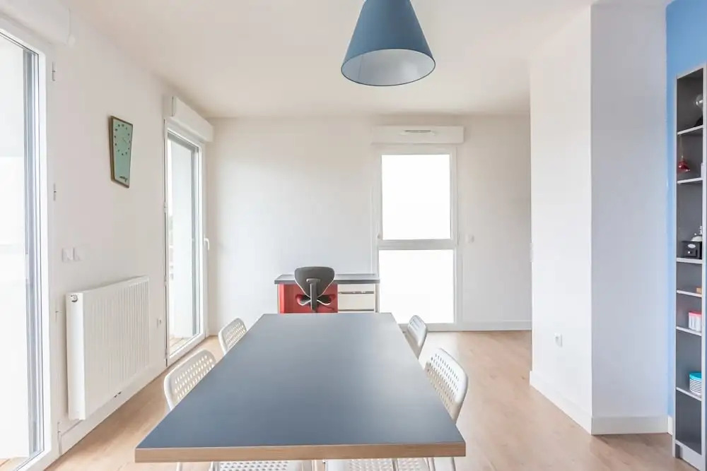 Spacious Apartment for 4 People in Bordeaux!