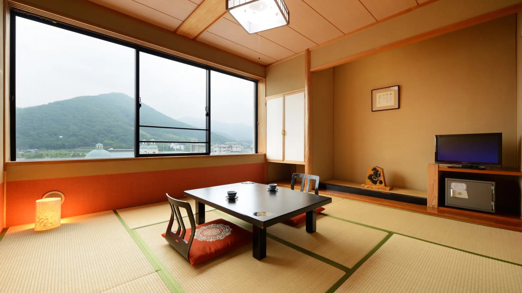 Tendo Grand Hotel Maizurusou