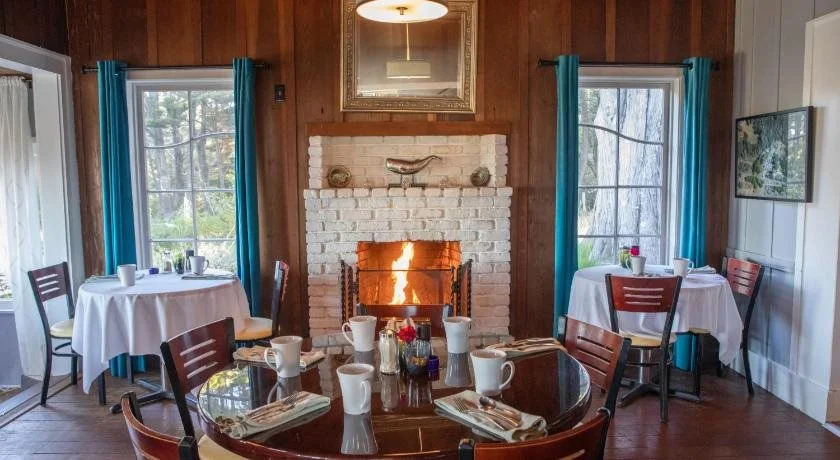 Inn at Schoolhouse Creek