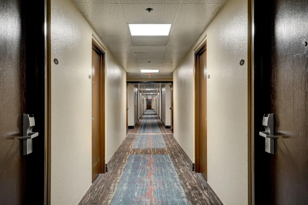 Longhorn Casino & Hotel