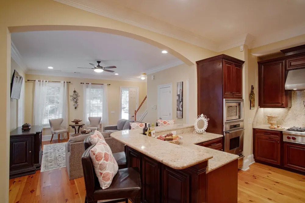 Beautiful 3BR Townhouse in Downtown