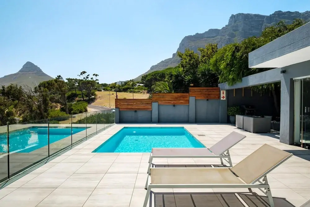 Ocean View Camps Bay 5bed Villa w Pool Valtameri