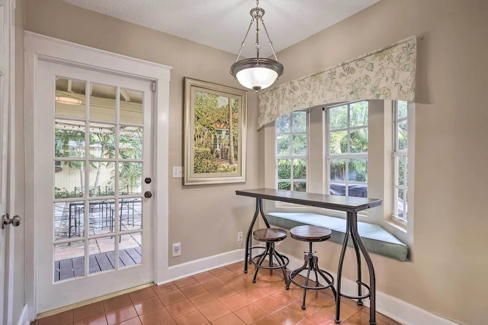 Charming Old Northwood Home ~ 3 Mi to Beach!