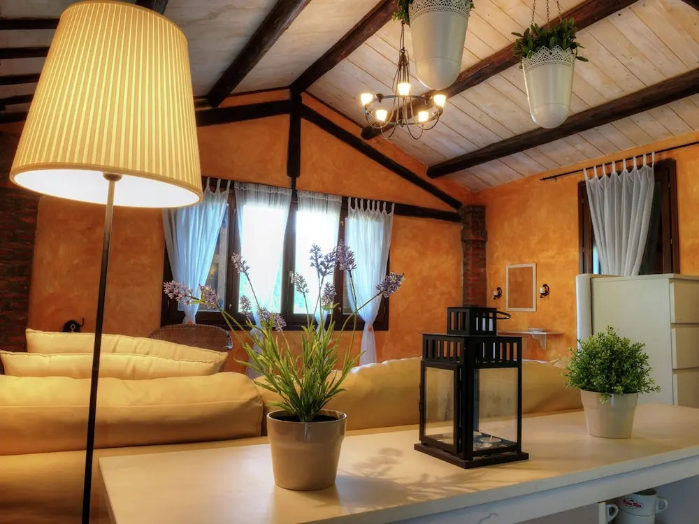 Bright Holiday Home in Modigliana With Swimming Pool