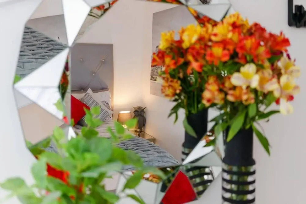 Sandybanks Loft - Penthouse Seaview Apartment on Promenade, Torquay