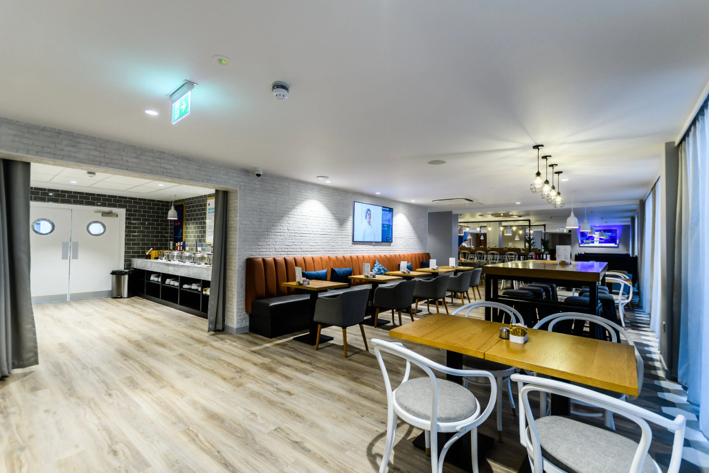 Holiday Inn Express - Wigan by IHG