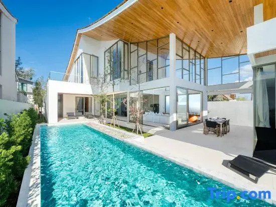 Trinity Villa | 5 Bedroom & 20 Meter Pool Luxury Villa | near Bangtao Beach