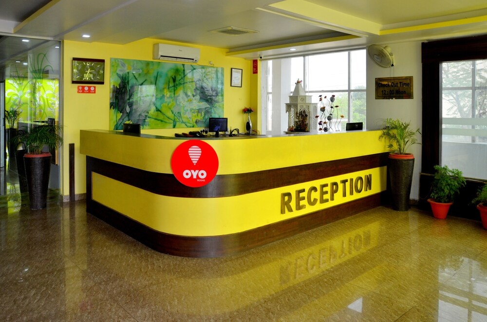 Collection O 4731 Hotel Surya Continental